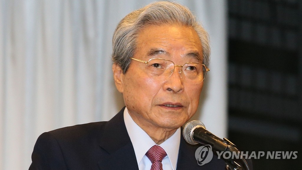 Former Prime Minister Lee Han-dong (Yonhap)