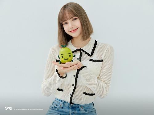 This photo, provided by YG Entertainment, shows Lisa of K-pop girl group BLACKPINK. (PHOTO NOT FOR SALE) (Yonhap)