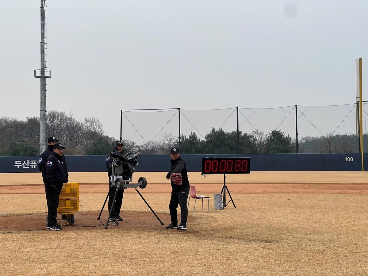 Korea Baseball Organization (KBO) umpires attend winter training camp in Icheon, Gyeonggi Province, to prepare for the pitch clock and the automated ball-strike system, in this photo provided by the KBO on Dec. 7, 2023. (PHOTO NOT FOR SALE) (Yonhap)
