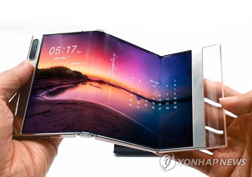 Samsung Display Co.'s tri-foldable display in this photo provided by the company (PHOTO NOT FOR SALE) (Yonhap)