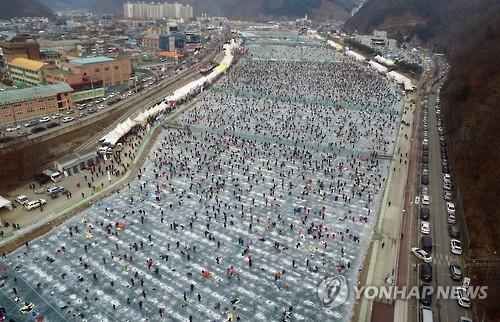 ２０１７年華川ヤマメ祭りの様子（資料写真）＝（聯合ニュース）