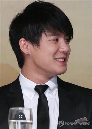<시아준수 "깊이있는 사랑연기 선보여요">(종합) - 2