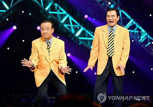 <'왔다리갔다리춤'으로 웃음 주고 무대 떠난 남철> - 3