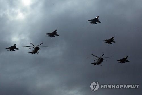 미리보는 中열병식…지상·공중서 70분간 '군사굴기쇼' - 6