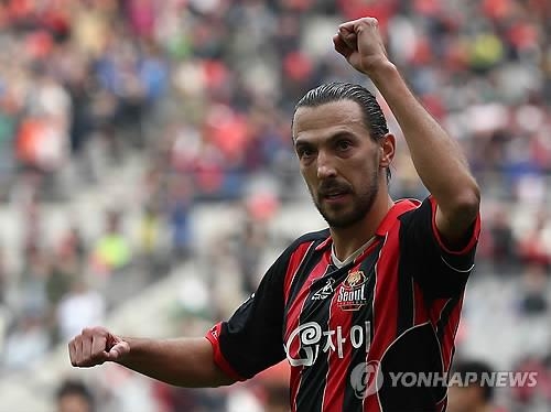 <프로축구>'친정 복귀' 데얀 "서울이 다시 챔피언 될 시간" - 2