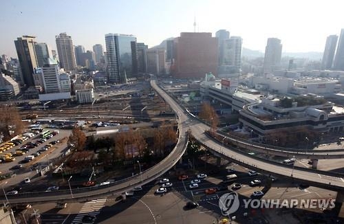 '안전 위험' 서울역고가 지진 견딜 보행로로…내달 착공 - 2