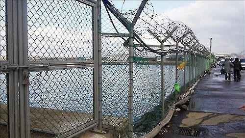 '올해만 3번째' 외국선원 밀입국 통로 전락한 인천항 - 3