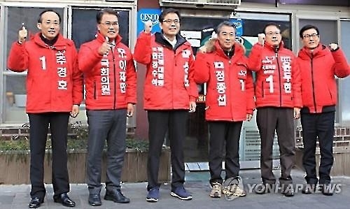 朴대통령, 총선 前 '정치고향' 방문…대구 3곳 광폭행보(종합) - 3