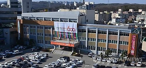 고양시, 농산물 직거래 장터 2곳 상설 개장 - 2