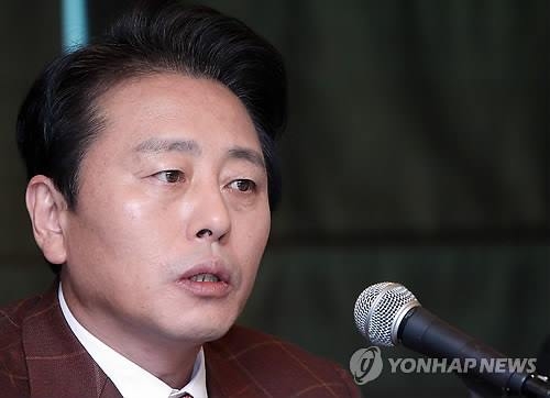 검찰, '사기 혐의' 최일구 전 앵커 무혐의 처분 - 2