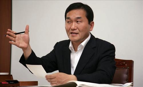 <국회의원 당선인> 엄용수 "무소속 의원들 개선장군처럼 행세…자숙해야" - 2