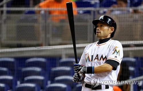 이치로, 도루 추가…MLB 역대 8번째 500도루·2천900안타 - 2