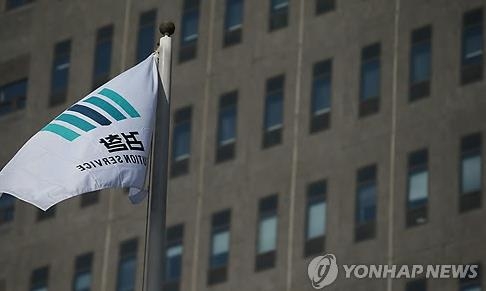 브로커 이민희 구속영장 청구…'홍만표 소개비' 추가(종합) - 2