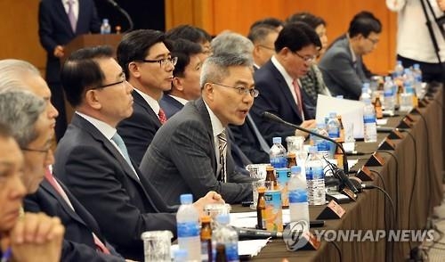 금융노사, 올해 임단협 시작…성과연봉제 등 암초 곳곳(종합2보) - 2