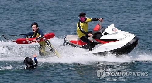 실종ㆍ표류ㆍ충돌… 해양레포츠 안전사고 잇따라 - 2