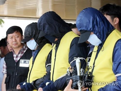 고립된 섬 불안한 여교사들…섬 성폭행 부끄러운 민낯 - 3