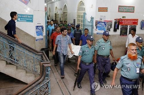 방글라데시 극단주의자 대대적 검거작전…사흘만에 5천명 구속 - 2