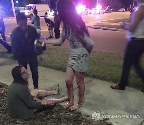 테러대응 vs 총기규제 어디에 방점?…올랜도 사건에 美대선 요동(종합) - 3