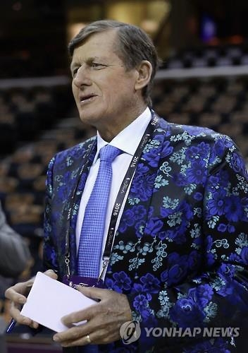 NBA 유명 리포터, 암 투병 중에 결승 6차전에 등장 - 2