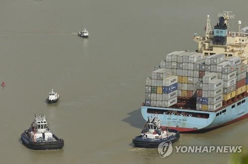 <파나마 운하 확장> ③해운사 수익악화·대형선박 수주 기대감 공존(종합) - 2