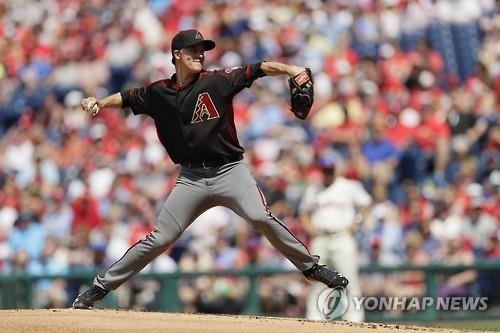 MLB 그레인키, 9년 연속 두 자릿수 승리 - 2