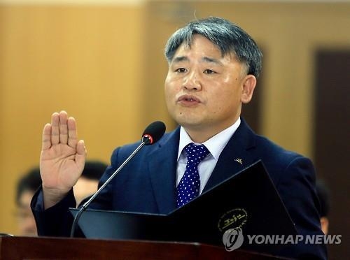 이중환 서귀포시장 예정자 청문…강정마을 갈등 해결 도마 - 2