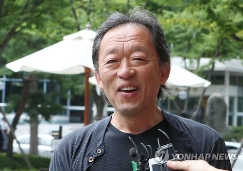 정명훈 "감독직은 이제 그만…음악으로 도움되는 일 하겠다" - 2