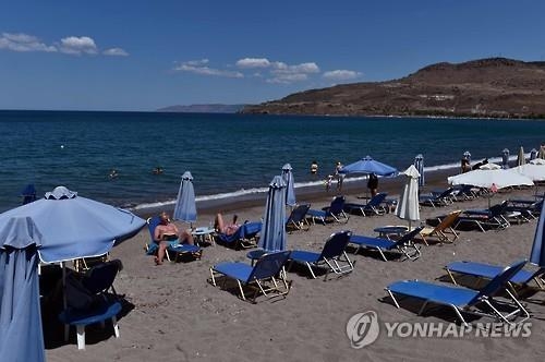 伊베네치아, 관광객 폭주에 불만 폭발…"관광객 꺼져" 전단 - 3