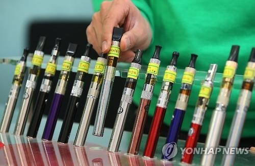 '니코틴 독살' 아내, 남편 사망 즉시 장례절차부터 문의 - 3