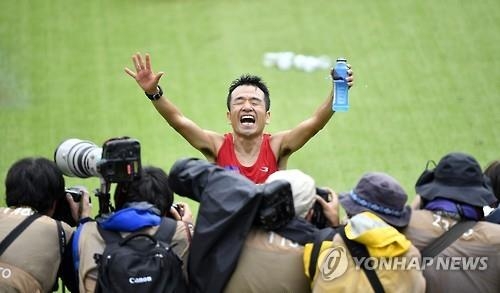<올림픽> 캄보디아 선수단장 "코미디언 마라토너 고맙습니다" - 2