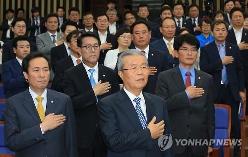 더민주, '추경·청문회' 강성발언 쏟아져 강경노선 선회 - 2