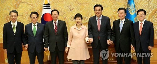 朴대통령-여야 3당대표, 내일 오후 2시 '북핵ㆍ민생' 회담(종합) - 2
