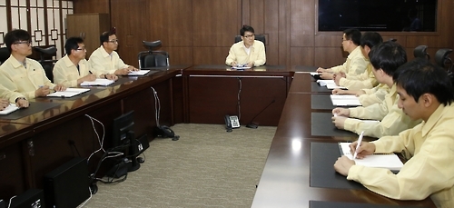전주시, 추석연휴 여진 대비 긴급 점검회의 - 1