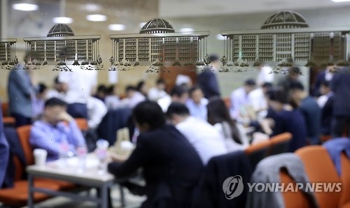 국방위 합참·복지위 식약처…13개 상임위 국감 계속 - 1