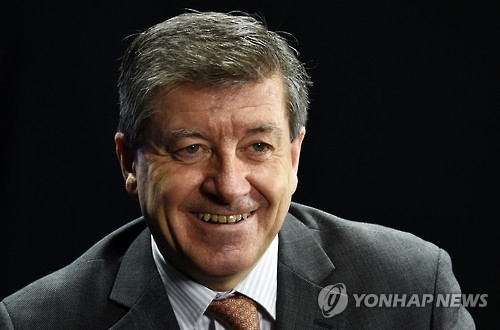 재선에 성공한 가이 라이더 ILO 사무총장