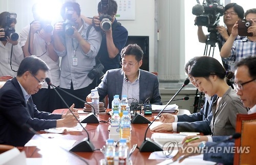 '3단계 3배수' 전기요금 개편 절충안, 산자위 소위 통과 - 1