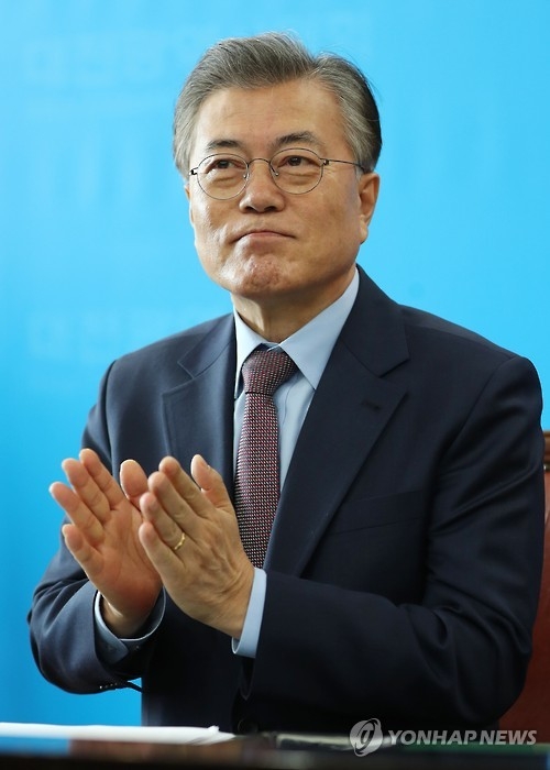 文 "안희정과 나는 동지, 둘 사이에 뭐가 있는 것처럼 말라" - 1