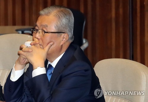 김종인 "내가 국민의당 갈 사람으로 보이는지 상상해보라" - 1
