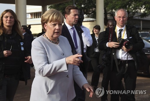 작년 10월 아프리카 순방 당시 메르켈