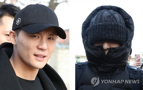논산훈련소 입소하는 김준수와 탑(논산=연합뉴스) 김소연 기자 = JYJ 김준수(왼쪽)와 빅뱅의 탑이 9일 충남 논산훈련소에 입소하고 있다. 2017.2.9