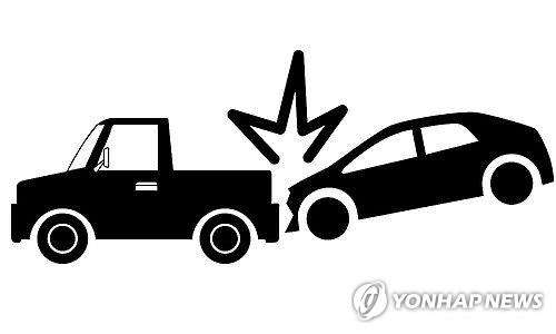 중부내륙고속도로 매현1터널서 차량 7대 추돌 - 1