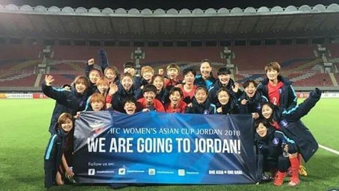 한국 여자축구, 북한 제치고 내년 아시안컵 본선행 - 1
