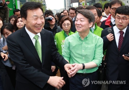 安, 광화문·호남·충청 강행군…"대통령 만들어 주실 시간"(종합) - 2