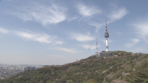 하늘 깨끗한데 웬 황사?…맑은 날 미세먼지 조심 - 1