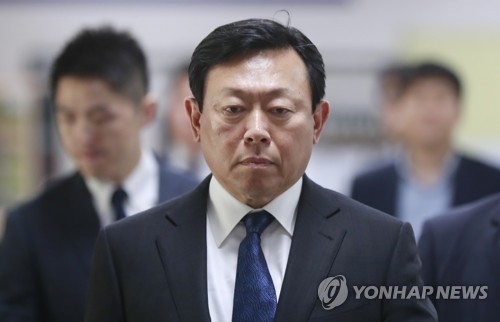신동빈, 허쉬 회장 등 만나러 미국행…출금해제 후 첫 장기출장 - 1