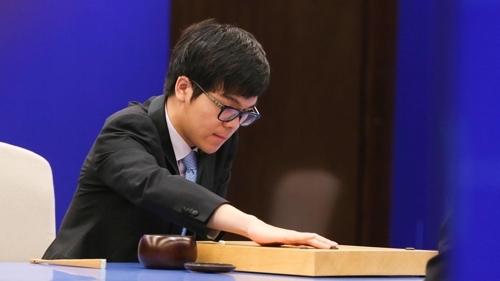 "버그가 사라졌다"…알파고, 1년전보다 육체·정신 '광속 성장'(종합) - 4