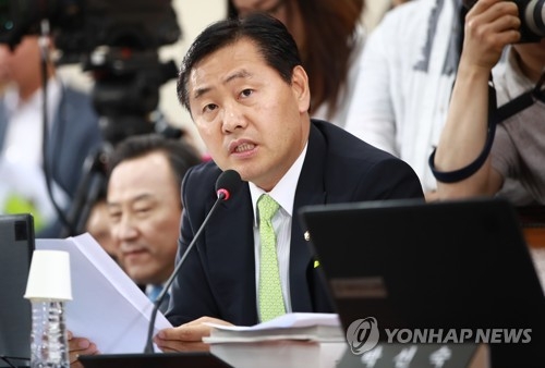 김상조 청문회서도 어김없이 野의원들에 '문자폭탄' - 2