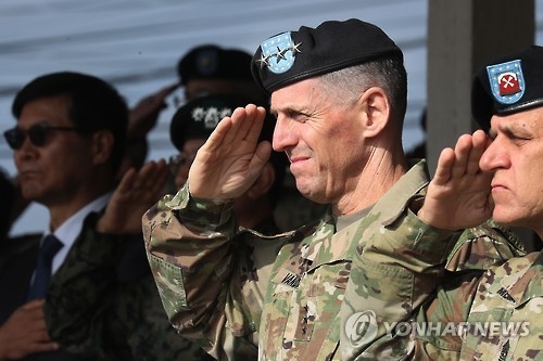 토머스 밴달 주한 미8군사령관