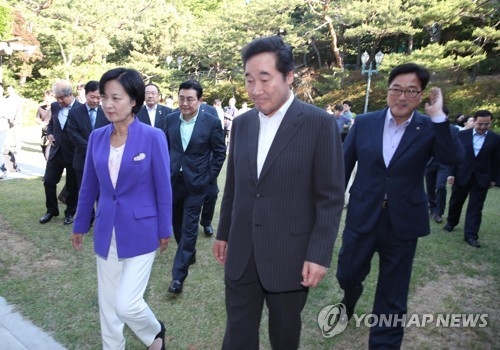 秋 "당청간 충분한 사전협의·공감대 마련이 협치의 전제"(종합) - 1
