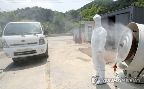 전북 임실·군산·완주서 AI 의심사례 5건 추가 발생 - 1